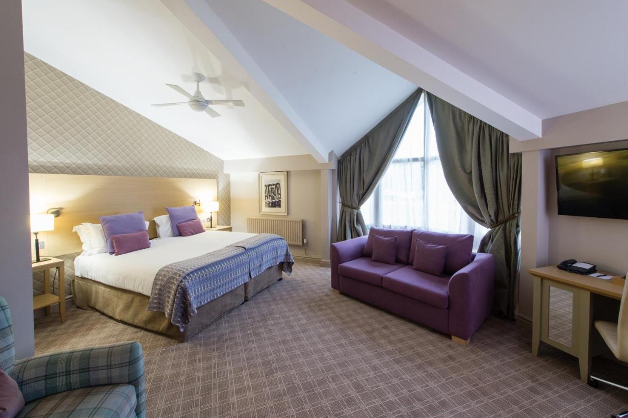The Belfry Hotel & Resort Sutton Coldfield Dış mekan fotoğraf